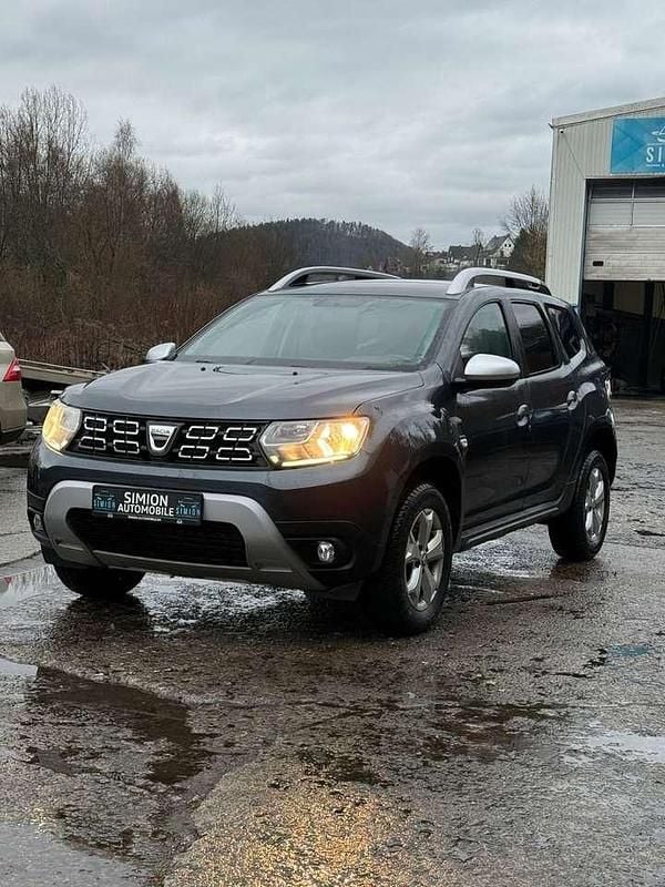 Gebraucht Dacia Duster Comfort 101 PS (74 kW) 2020 Grau SUV