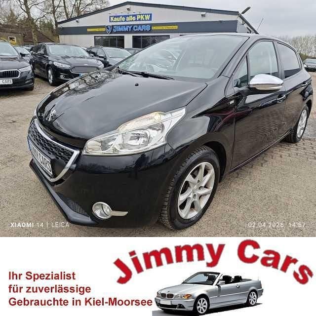Gebraucht Peugeot 208 Active 82 PS (60 kW) 2015 Schwarz Kleinwagen