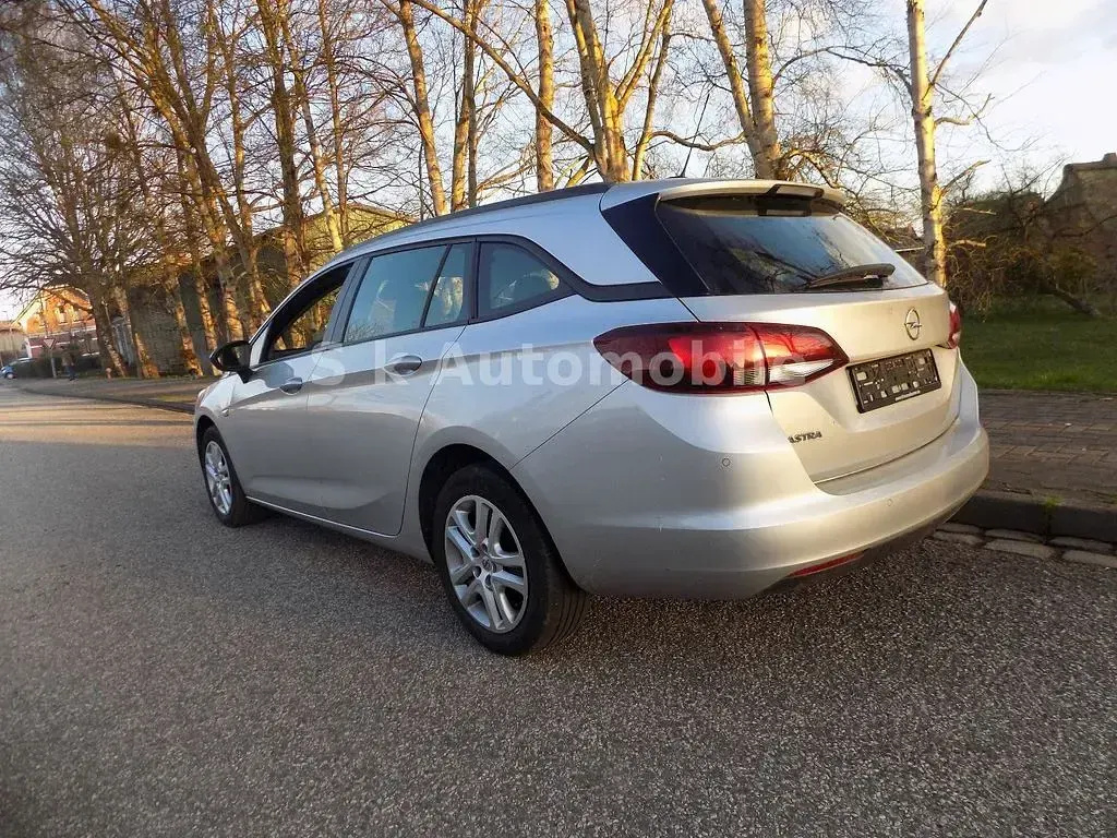 Gebraucht Opel Astra Edition 105 PS (77 kW) 2021 Silber Kombi