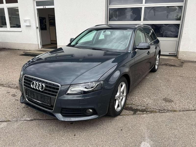 Meteorgrau perleffekt Gebraucht 2010 Audi A4 Ambition Kombi | 5.680 € (Superpreis) - Bild 1/4