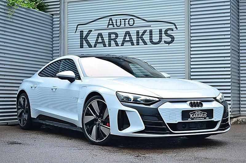 Grau Gebraucht 2022 Audi e-tron GT quattro Sport Limousine | 56.990 € (Guter Preis) - Bild 1/4