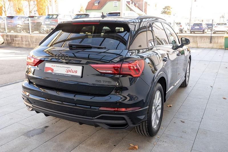 Gebraucht Audi Q3 S-Line 150 PS (110 kW) 2024 Mythosschwarz metallic SUV