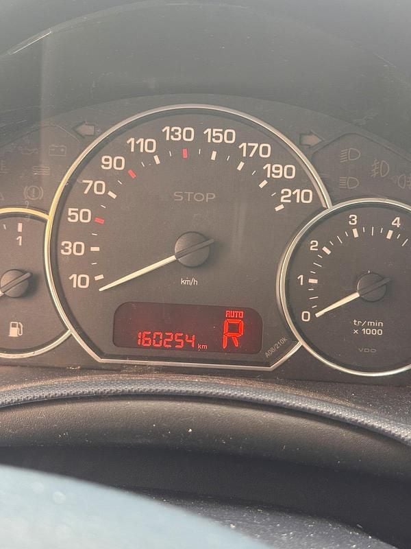 Gebraucht Peugeot 1007 109 PS (80 kW) 2006 Schwarz Van / Kleinbus