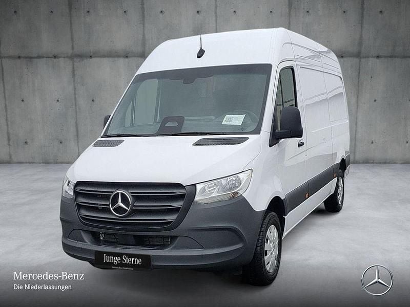 Gebraucht Mercedes Sprinter 170 PS (125 kW) 2025 Weiß Van