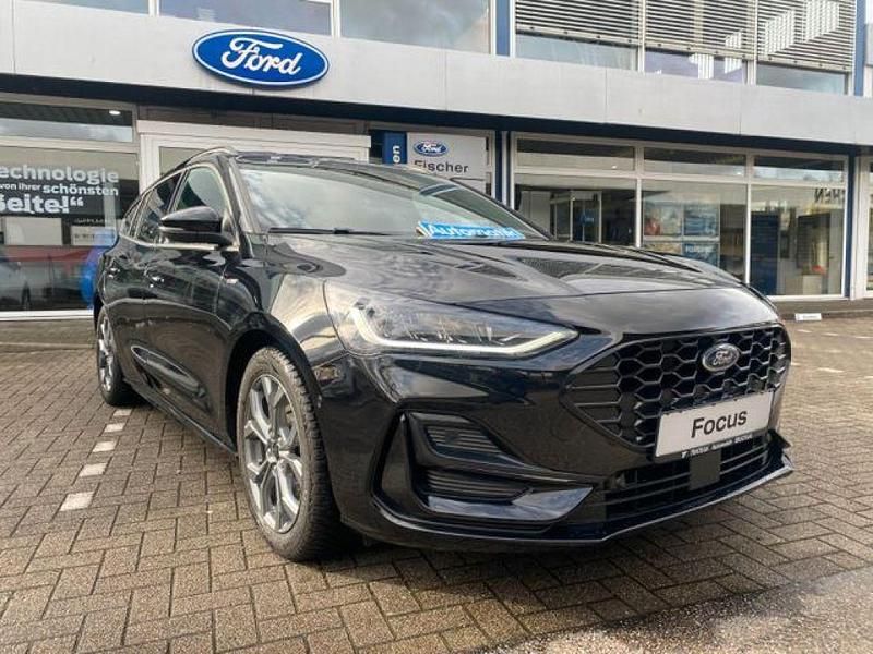 Gebraucht Ford Focus ST-Line X 155 PS (114 kW) 2024 Agate black (metallic) Kombi