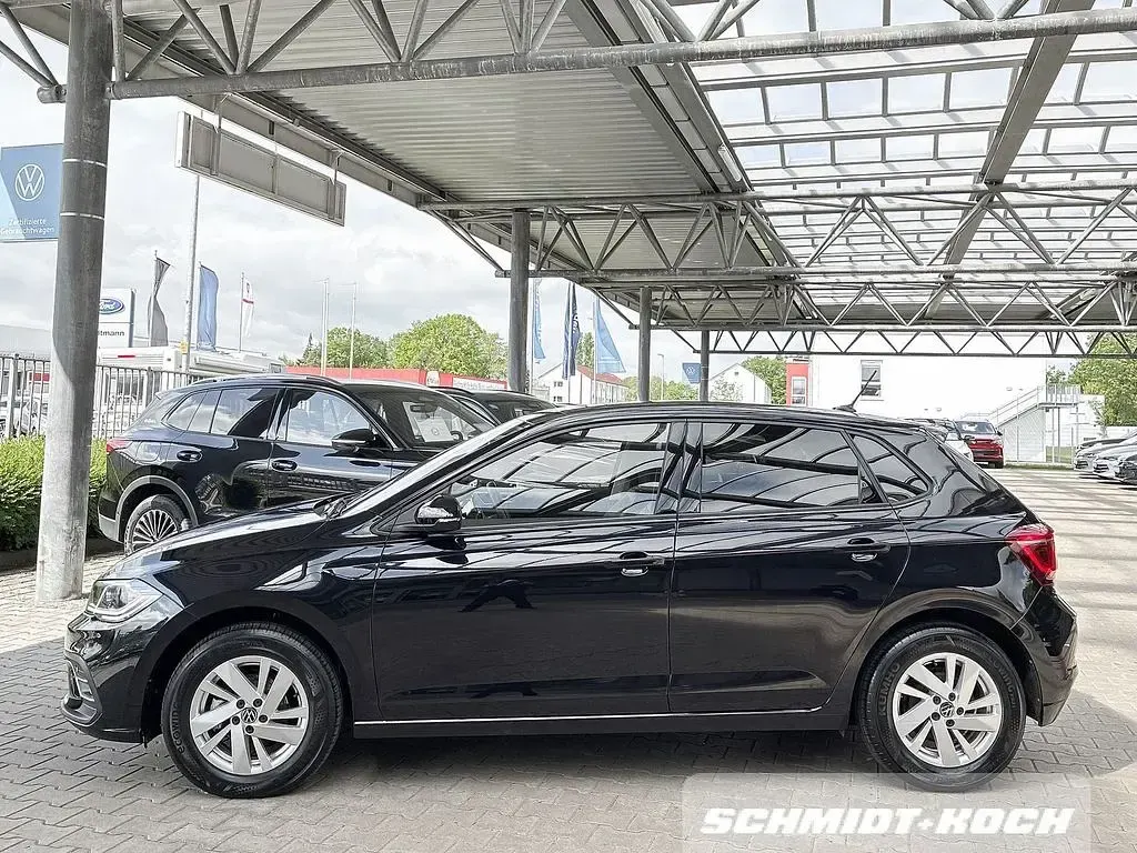 Używany VW Polo Style 95 KM (69 kW) 2025 Czarny Hatchback