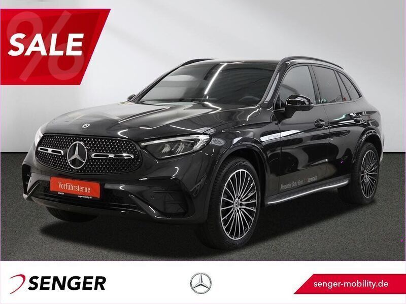 Grau Gebraucht 2024 Mercedes GLC220 AMG line SUV | 56.480 € (Superpreis) - Bild 1/4