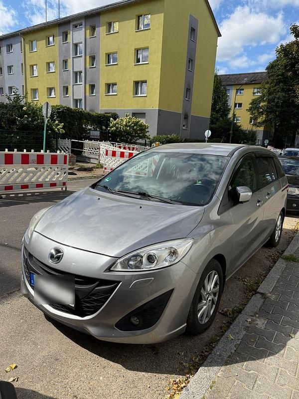 Grau Gebraucht 2013 Mazda 5 Van / Kleinbus | 7.600 € (Etwas zu teuer) - Bild 1/4