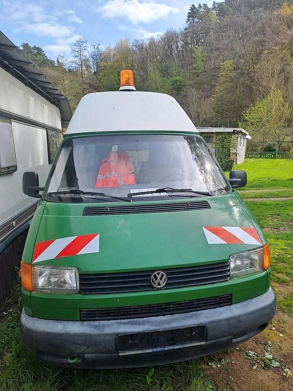 Second-hand VW Transporter 68 CP (50 kW) 1999 Verde Van