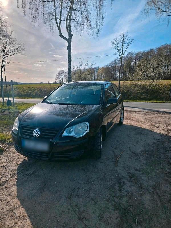 Gebraucht VW Polo 69 PS (50 kW) 2006 Schwarz Kleinwagen