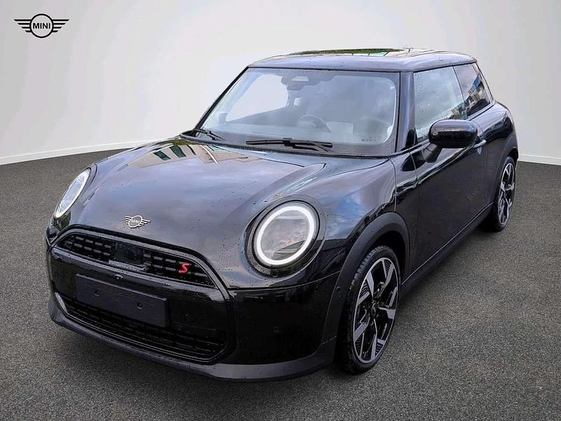 Schwarz Gebraucht 2024 Mini Cooper S Classic Kleinwagen | 31.372 € (Etwas zu teuer) - Bild 1/4