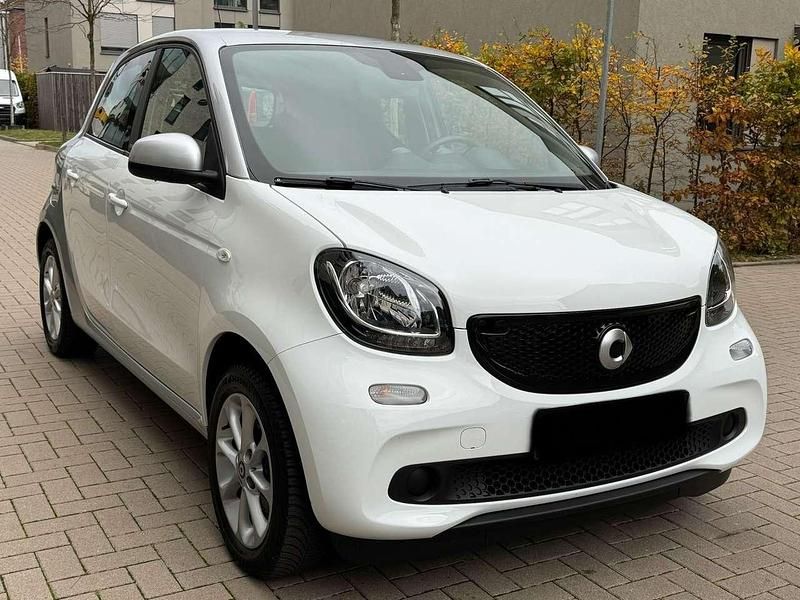 Weiß Gebraucht 2017 Smart ForFour Basis Kleinwagen | 11.499 € (Fairer Preis) - Bild 1/4