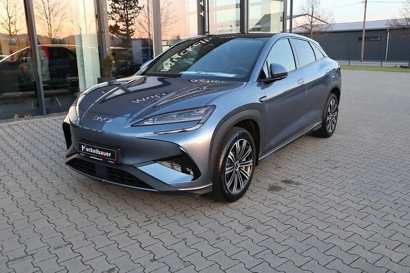 Neu BYD Sealion 7 Comfort 230 kW (313 PS) 2025 Grau SUV