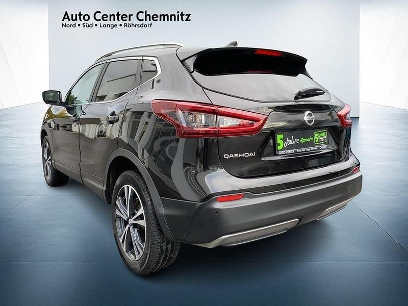 Gebraucht Nissan Qashqai Zama 158 PS (116 kW) 2020 Black (m) SUV