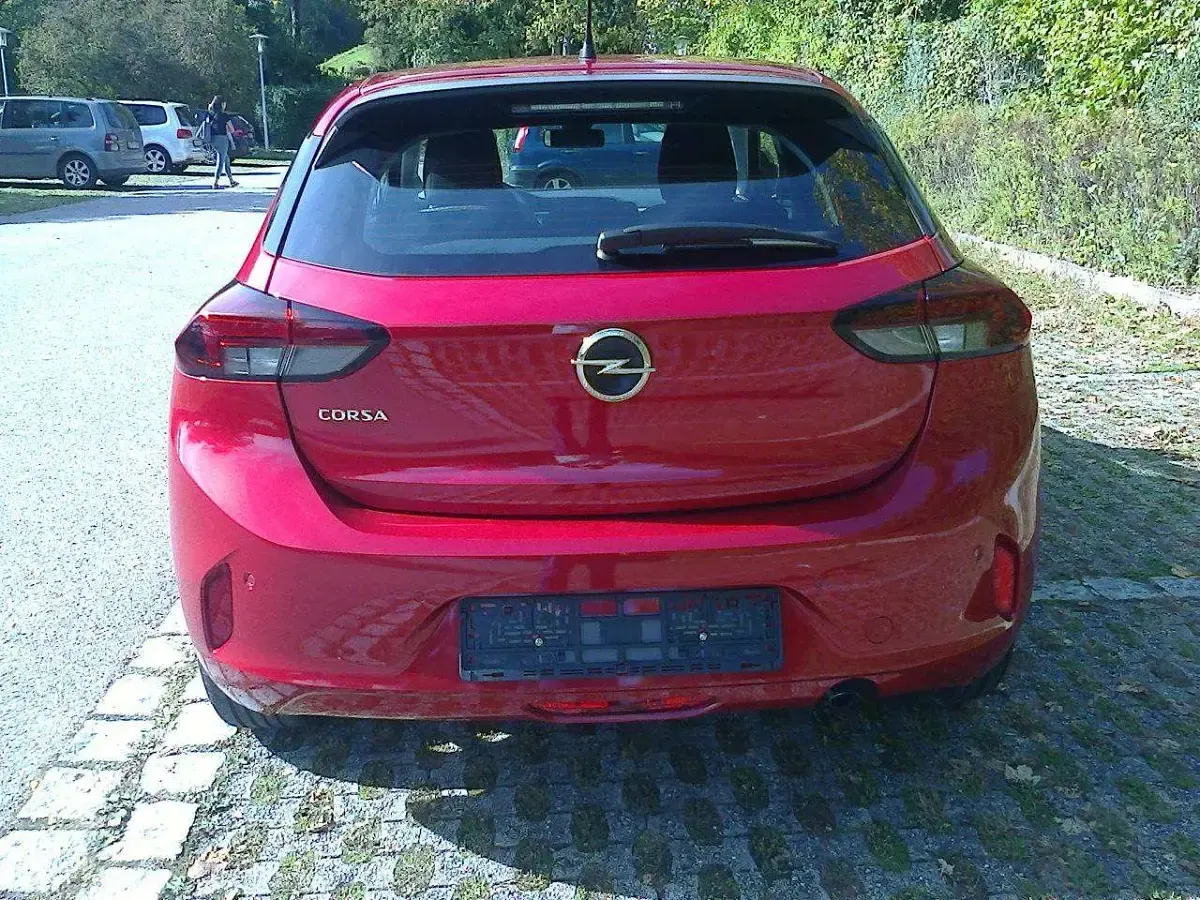 Używany Opel Corsa Edition 75 KM (55 kW) 2023 Czerwony Hatchback
