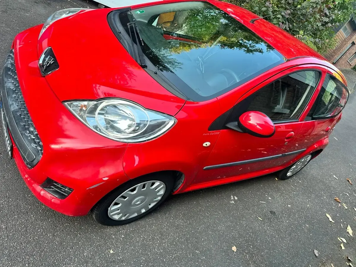 Gebraucht Peugeot 107 68 PS (50 kW) 2009 Rot Kleinwagen