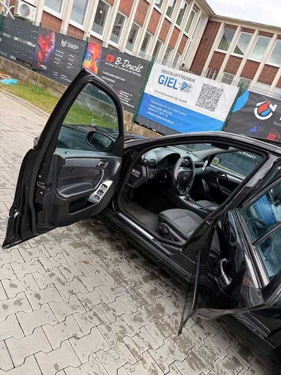 Gebraucht Mercedes 220 170 PS (125 kW) 2006 Schwarz Limousine