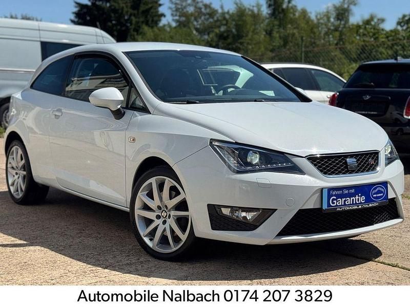 Weiß Gebraucht 2013 Seat Ibiza SC FR Kleinwagen | 5.450 € (Fairer Preis) - Bild 1/4