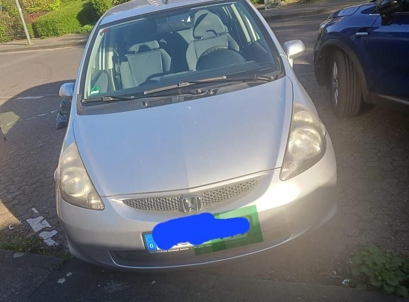 Grau Gebraucht 2006 Honda Jazz Kleinwagen | 1.500 € (Fairer Preis) - Bild 1/4
