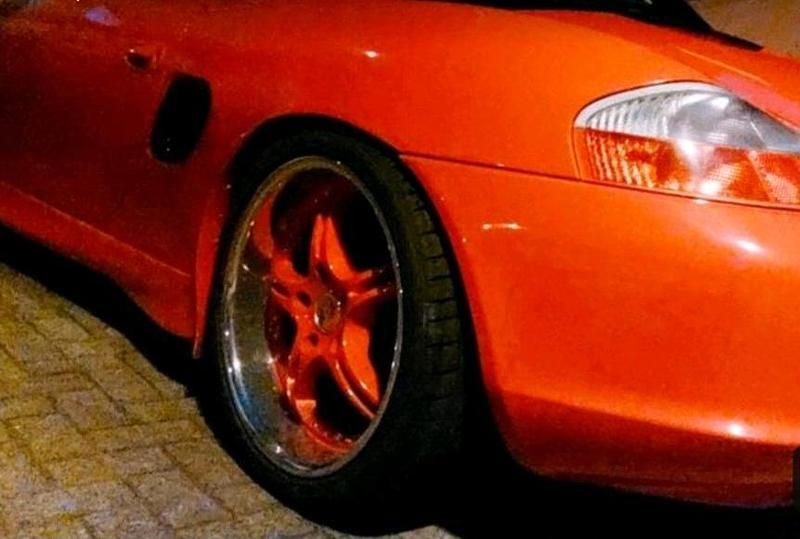 Second-hand Porsche Boxster 250 CP (183 kW) 1997 Roșu Cabrio