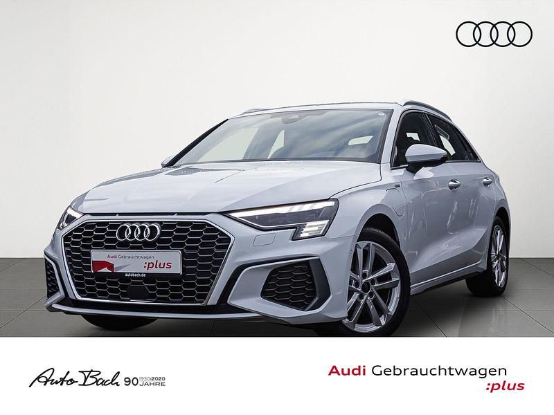 Gebraucht Audi A3 S-Line 204 PS (150 kW) 2024 Gletscherweiß metallic Limousine
