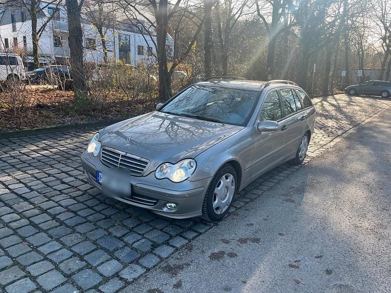 Gold Gebraucht 2006 Mercedes C220 Kombi | 3.990 € (Fairer Preis) - Bild 1/4