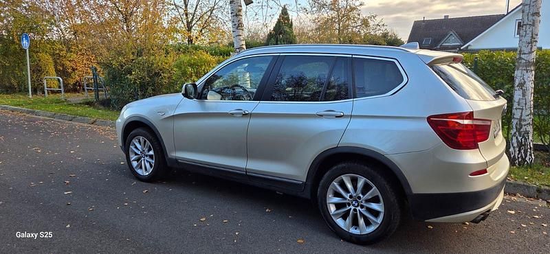 Silber Gebraucht 2011 BMW X3 SUV | 5.900 € (Superpreis) - Bild 1/4