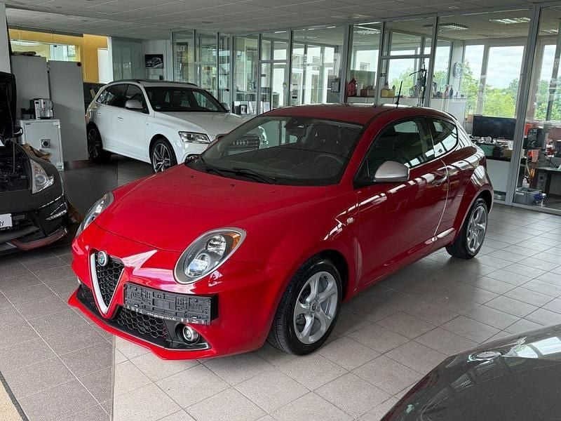 Gebraucht Alfa Romeo MiTo Super 105 PS (77 kW) 2018 Rot Kleinwagen