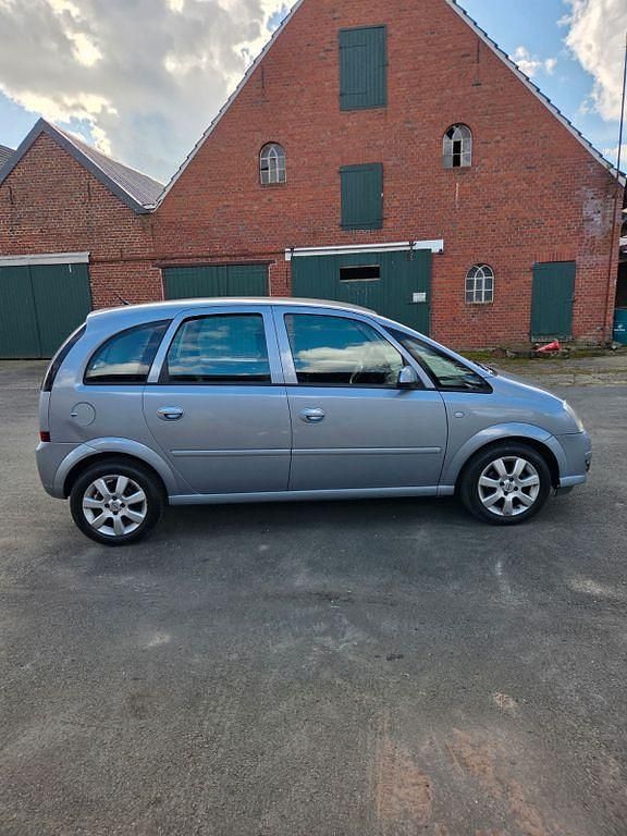 Gebraucht Opel Meriva Selection 90 PS (66 kW) 2006 Grau Van / Kleinbus