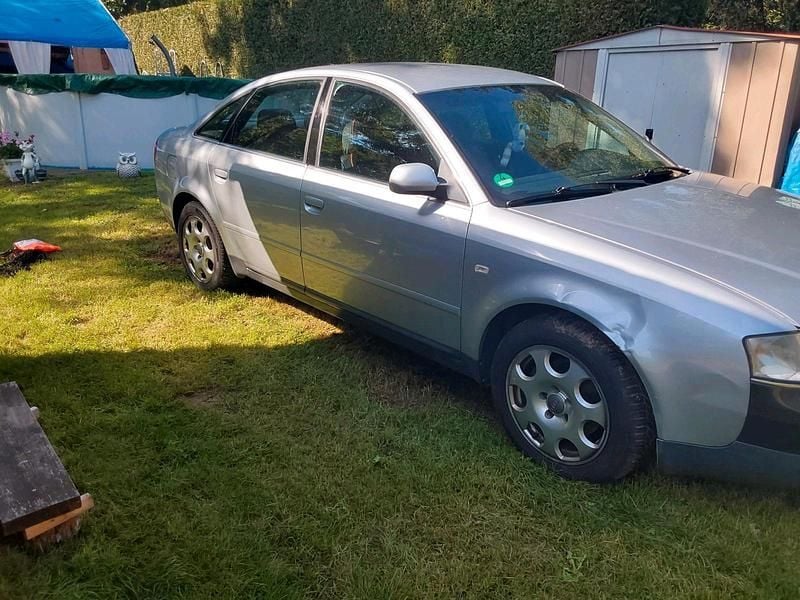Second-hand Audi A6 165 CP (121 kW) 1997 Argintiu Berlinǎ