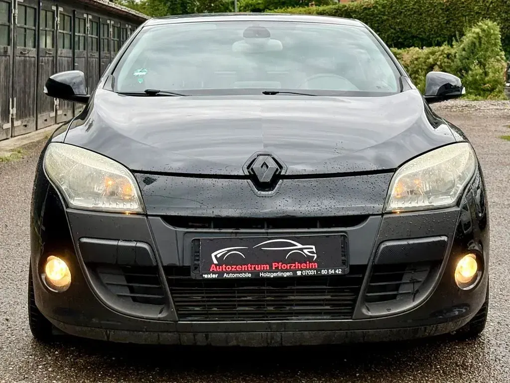 Gebraucht Renault Mégane Coupé 131 PS (96 kW) 2011 Schwarz Coupé