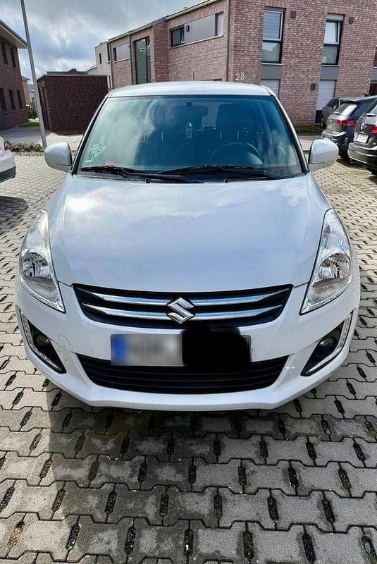 Gebraucht Suzuki Swift X-TRA 94 PS (69 kW) 2015 Weiß Kleinwagen