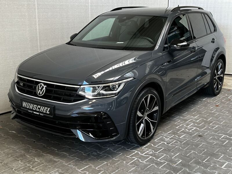 Grau Gebraucht 2022 VW Tiguan R SUV | 43.774 € (Fairer Preis) - Bild 1/4