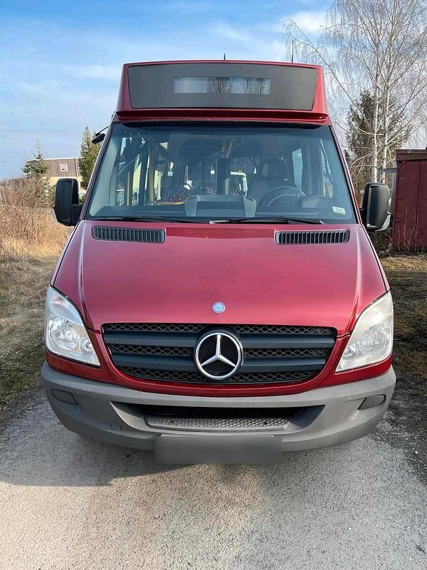 Rot Gebraucht 2012 Mercedes Sprinter Van | 8.450 € - Bild 1/4
