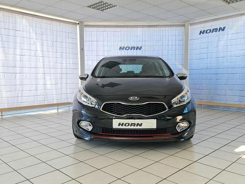 Gebraucht Kia Ceed Platinum Edition 135 PS (99 kW) 2015 (1k) zilinaschwarz met. Kleinwagen