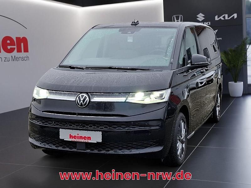 Gebraucht VW T7 Style 218 PS (160 kW) 2023 Schwarz Van