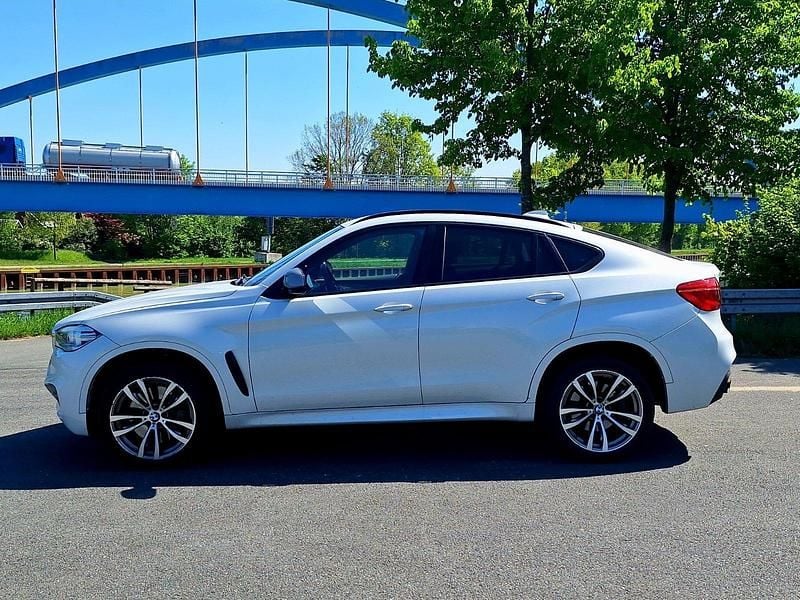 Weiß Gebraucht 2015 BMW X6 M50 SUV | 34.000 € (Fairer Preis) - Bild 1/4