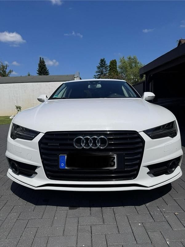 Weiß Gebraucht 2017 Audi A7 Sportback S-Line Kleinwagen | 27.500 € (Fairer Preis) - Bild 1/4