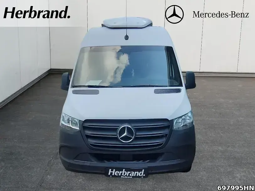 Gebraucht Mercedes Sprinter 163 PS (119 kW) 2021 Weiss Van