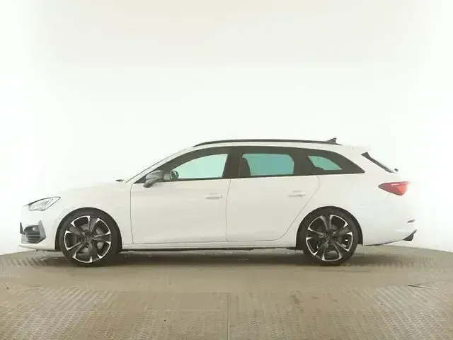 Gebraucht Cupra Leon VZ 245 PS (180 kW) 2024 Weiß Limousine