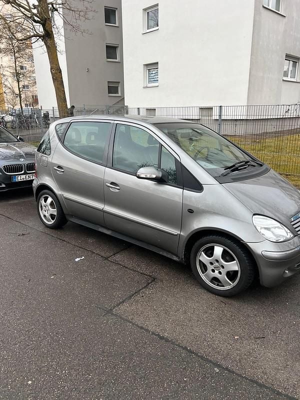 Gebraucht Mercedes A160 102 PS (75 kW) 2004 Silber Limousine