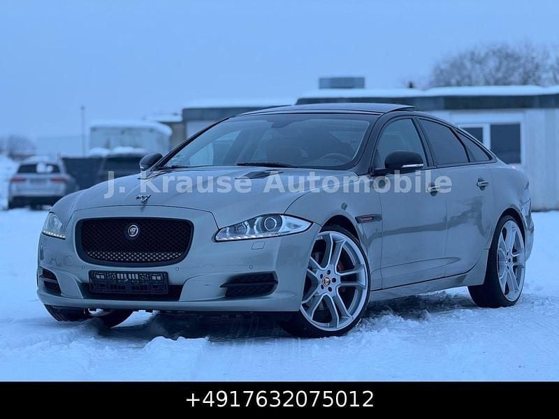 Grau Gebraucht 2012 Jaguar XJ Portfolio Limousine | 18.990 € (Fairer Preis) - Bild 1/3