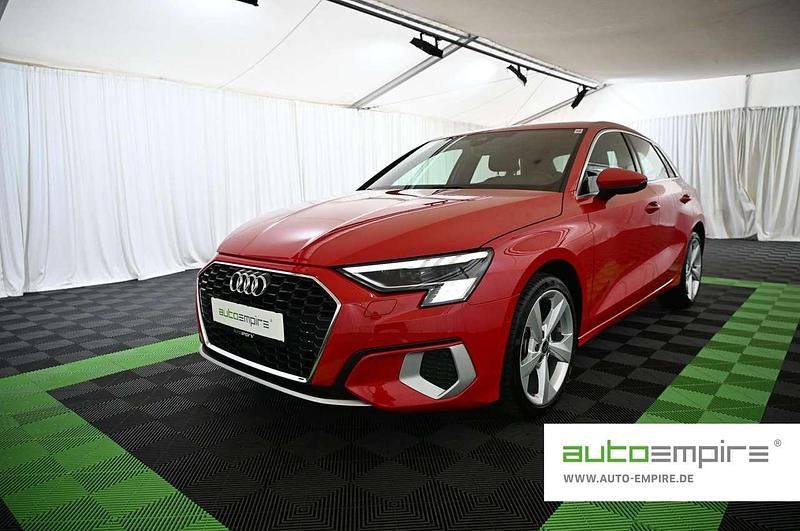 Tangorot Gebraucht 2023 Audi A3 Sportback Design Limousine | 27.490 € (Fairer Preis) - Bild 1/3