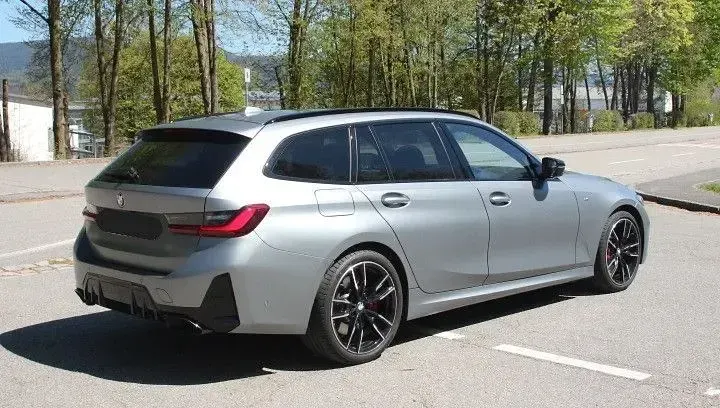 Gebraucht BMW M340 M Sport 340 PS (250 kW) 2024 Silber Limousine