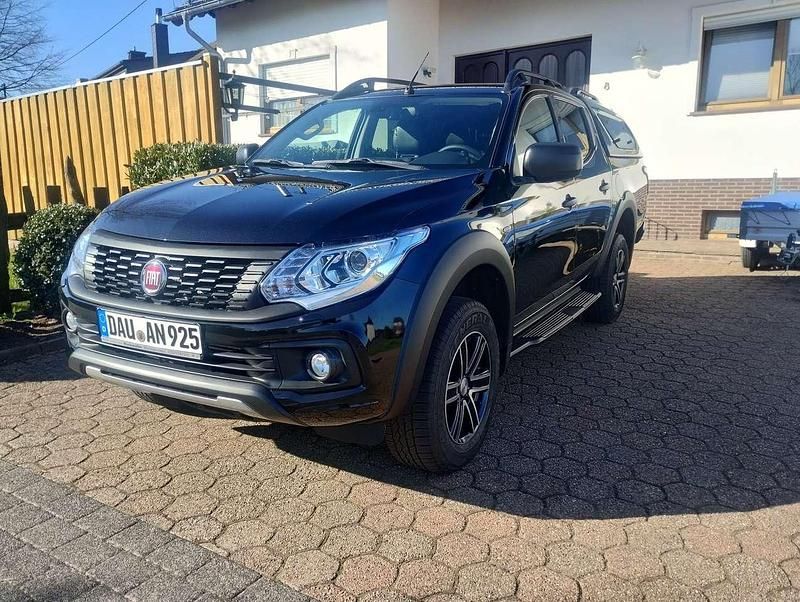 Gebraucht Fiat Fullback Cross Plus 181 PS (133 kW) 2019 Schwarz Pickup