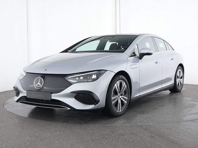 Lack hightechsilber Gebraucht 2024 Mercedes EQE300 Advanced Plus Limousine | 48.750 € (Guter Preis) - Bild 1/4