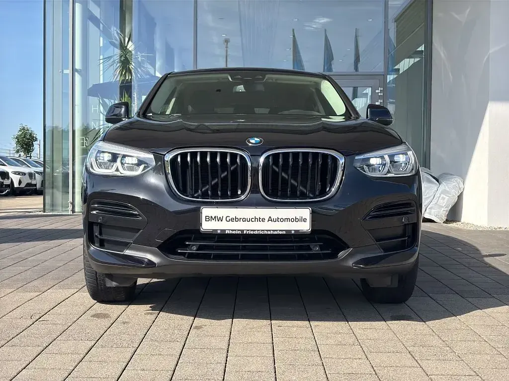 Gebraucht BMW X4 Performance 184 PS (135 kW) 2022 Schwarz SUV