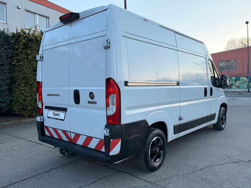 Gebraucht Fiat Ducato 140 PS (102 kW) 2019 Weiß Van