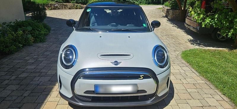 Gebraucht Mini Cooper SE 135 kW (184 PS) 2021 Silber Kleinwagen