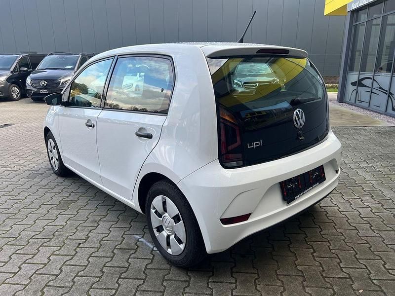 Gebraucht VW up! take up! 60 PS (44 kW) 2018 Weiß Kleinwagen